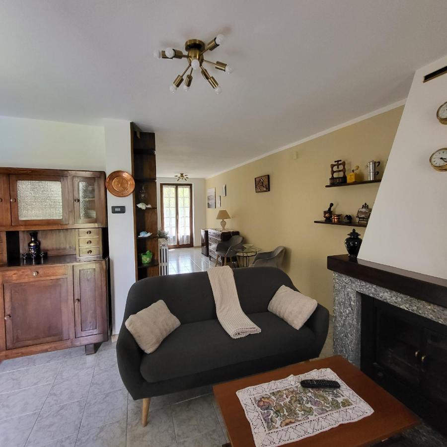 Casa Delle Azalee Villa Gravellona Toce Bagian luar foto